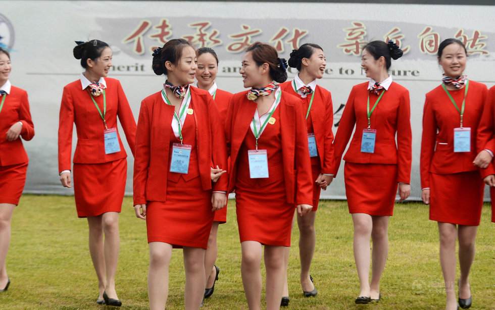 高清准空姐志愿者点亮扬州盆景大会