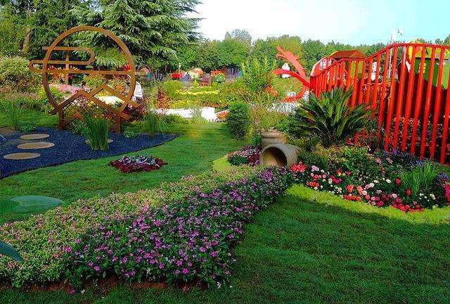 一位英国设计师诠释的中国花园建筑设计