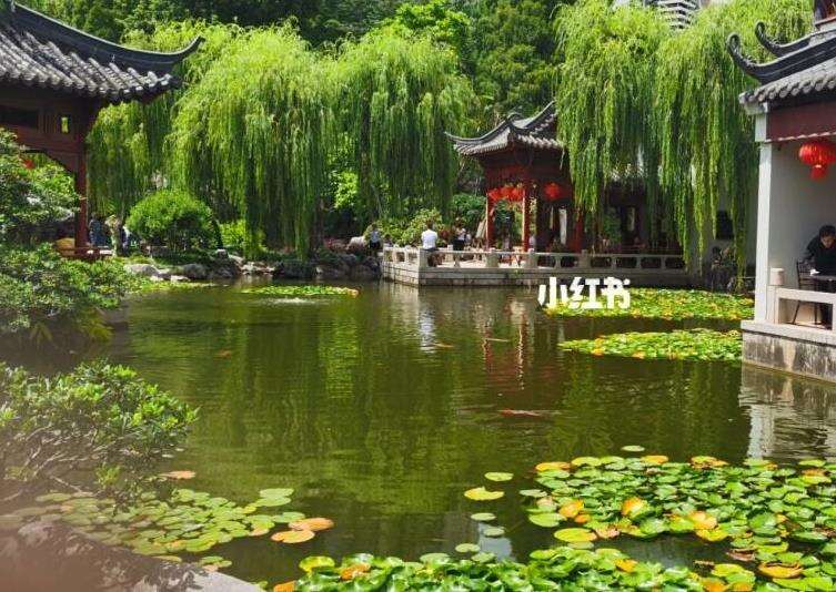 一位英国设计师诠释的中国花园建筑设计